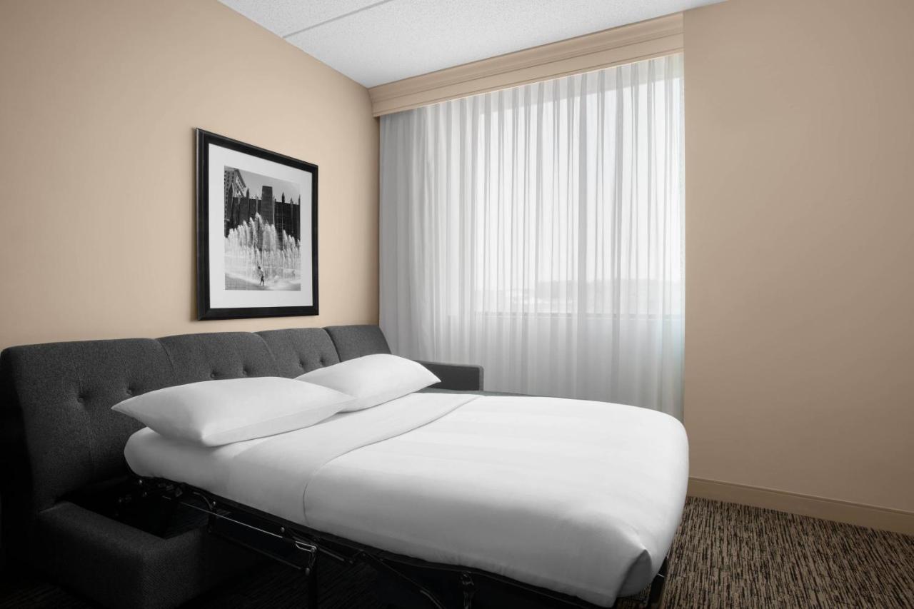 Pittsburgh Marriott North Hotel Кранбери Тауншип Екстериор снимка