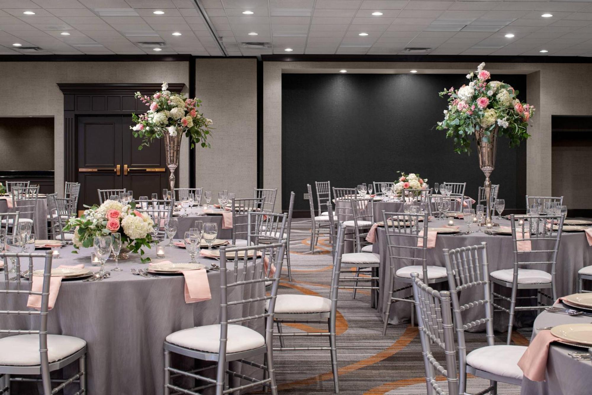 Pittsburgh Marriott North Hotel Кранбери Тауншип Екстериор снимка