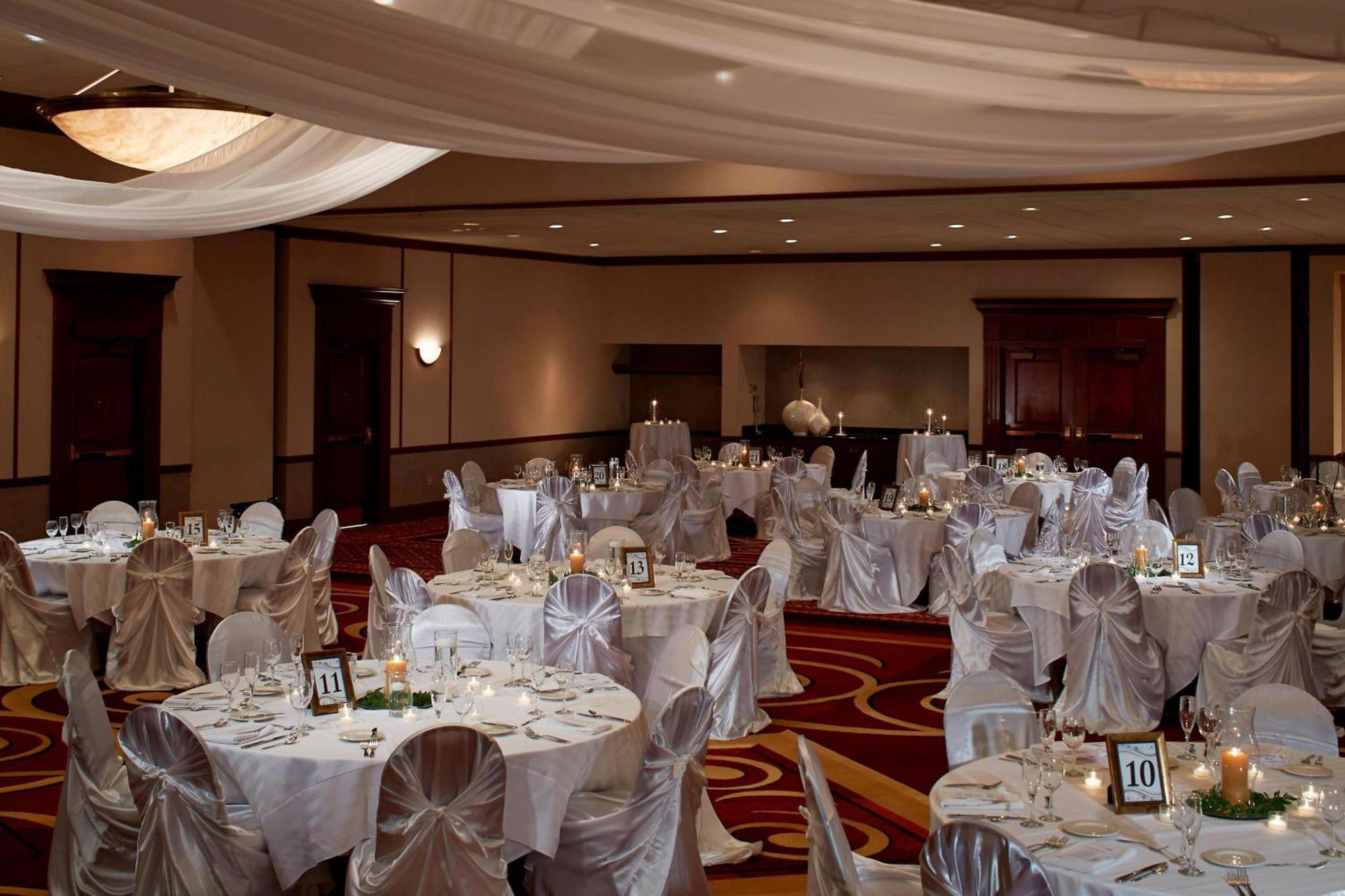 Pittsburgh Marriott North Hotel Кранбери Тауншип Екстериор снимка