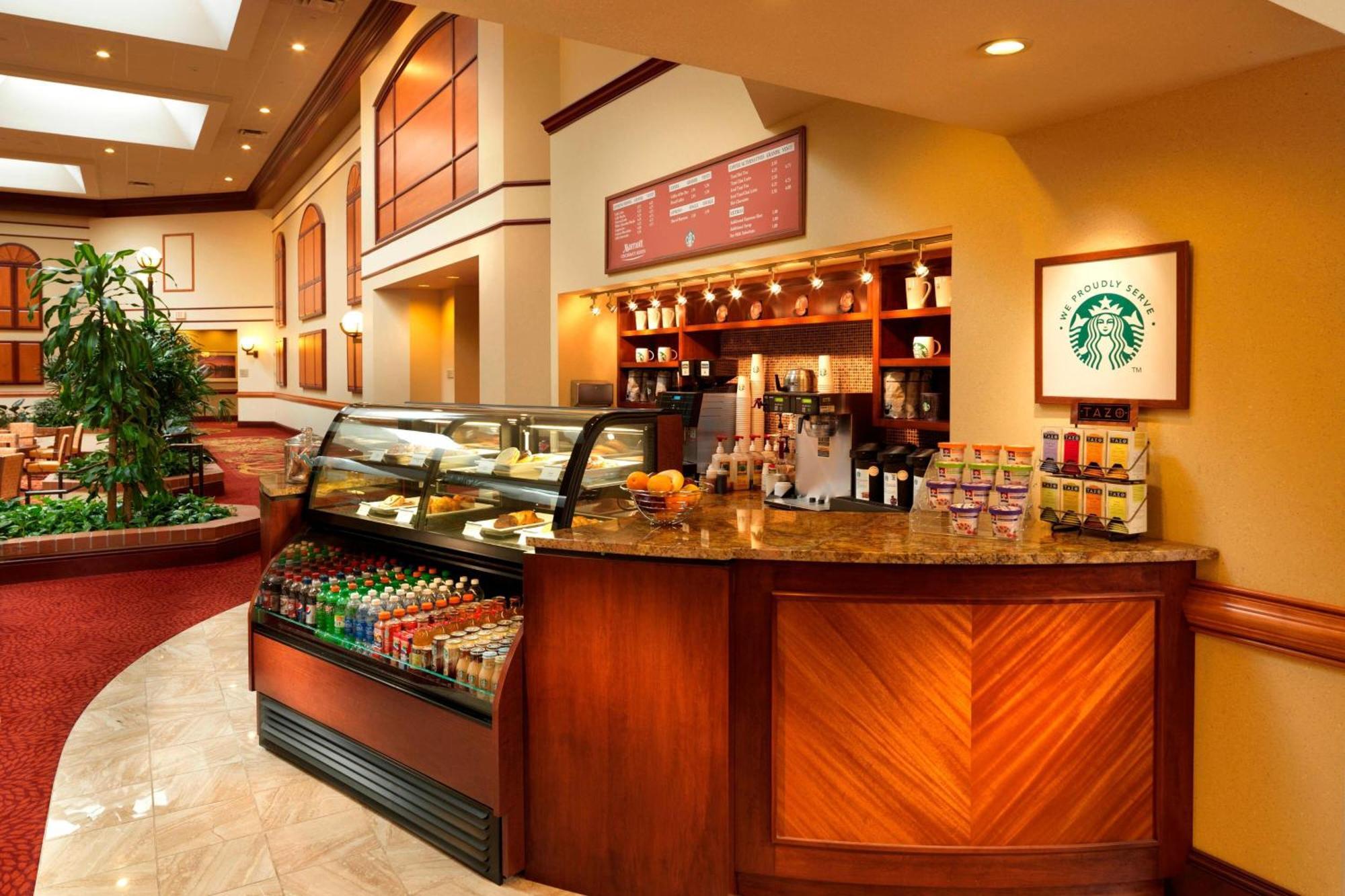 Pittsburgh Marriott North Hotel Кранбери Тауншип Екстериор снимка