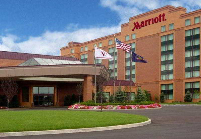 Pittsburgh Marriott North Hotel Кранбери Тауншип Екстериор снимка
