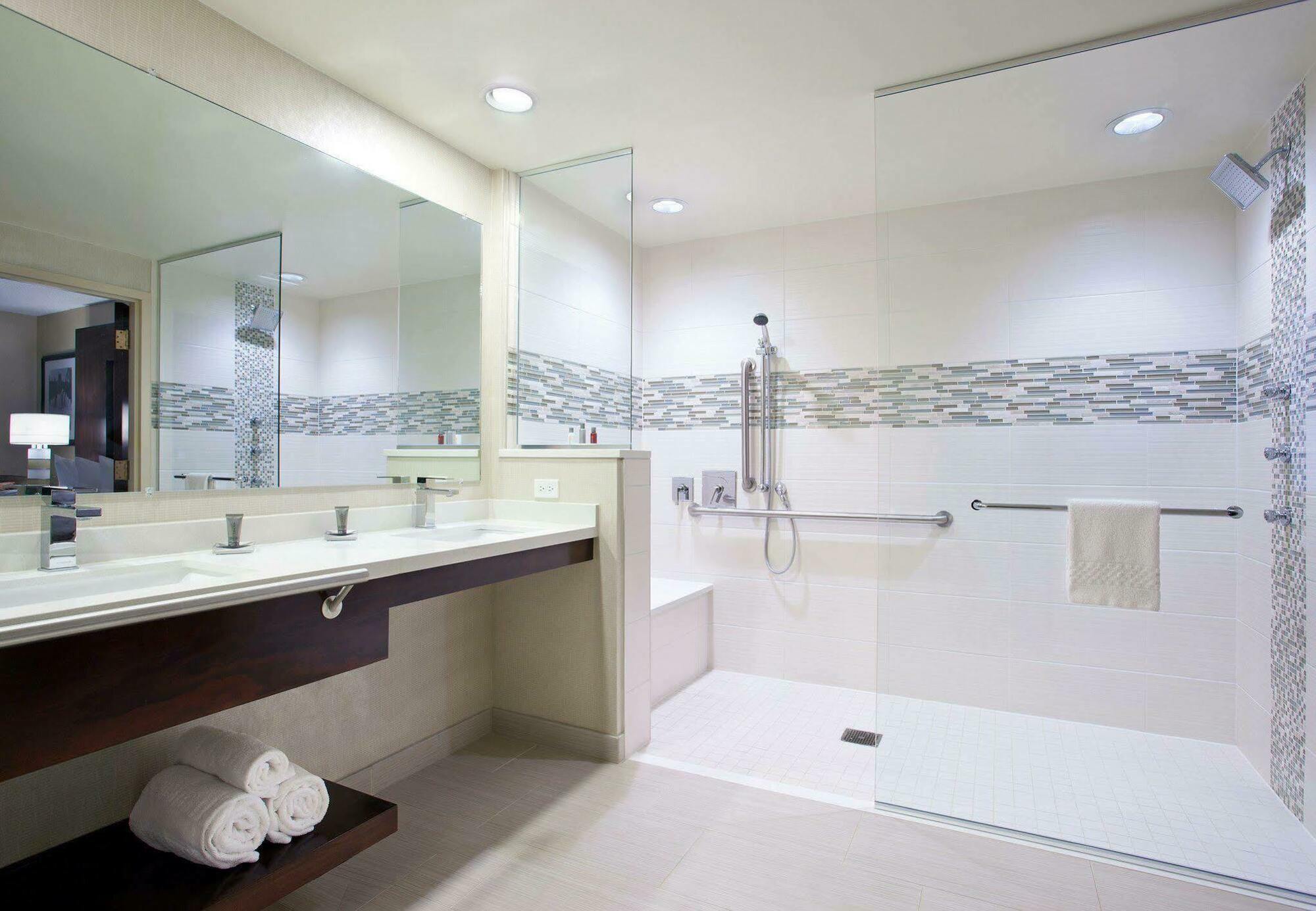 Pittsburgh Marriott North Hotel Кранбери Тауншип Екстериор снимка